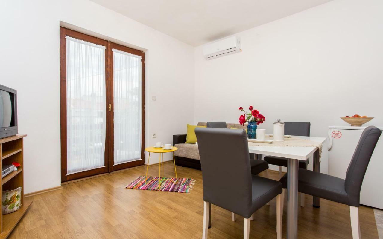 Apartman Broznic 실로 외부 사진